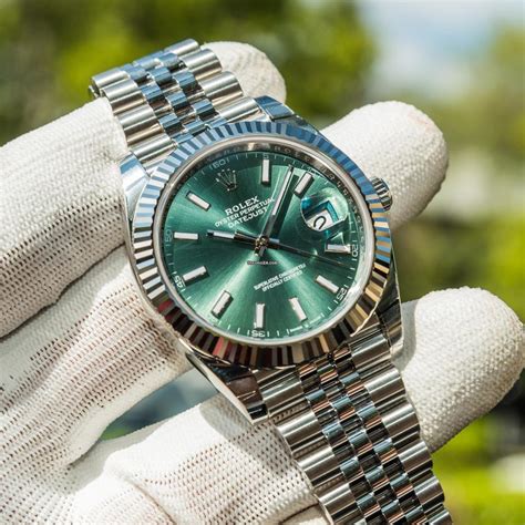 ladies rolex green dial|Rolex date just mint green.